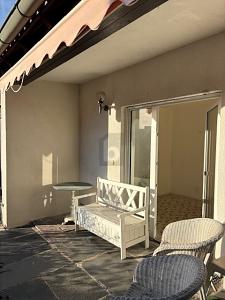 EXCLUSIVES WOHLFÜHLEN MIT SONNENTERRASSE - Einfamilienhaus Kronach | Angebot:26135678