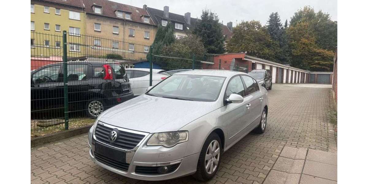 VW Passat 176.000 km 3.799 &euro; Essen 45143