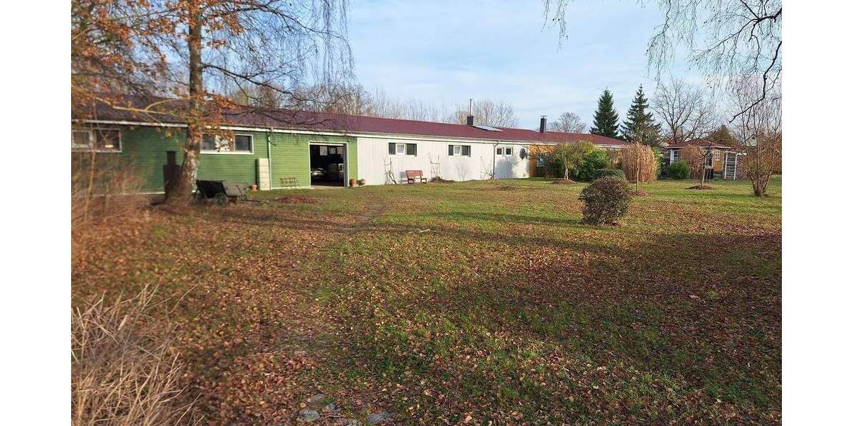 Riesen-Grundstück, zusätzl. Bauland, Riesen-Garage, Stall - Großzügiges Wohnhaus in Greifswald 7 zimmer