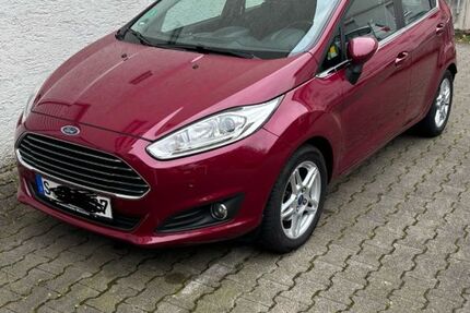 Ford Fiesta 144.000 km 5.200 € Stuttgart 70329