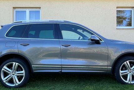 VW Touareg 209.000 km 17.800 &euro; Döbeln 04720