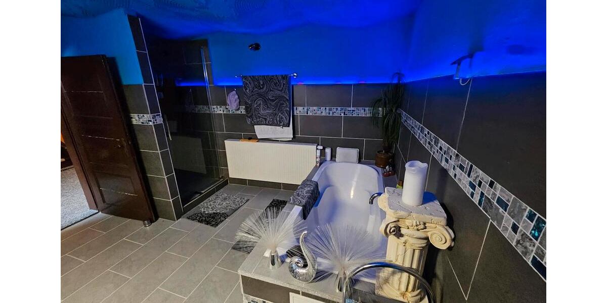 Einfamilienhaus Bad Schmiedeberg - 21 Zimmer, 600 m&sup2;, 670.000&euro; | Angebot:26312109