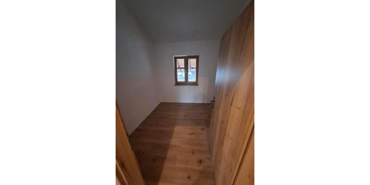 Etagenwohnung Finsing - 3 Zimmer, 63 m&sup2;, 1.080&euro; | Angebot:26635812