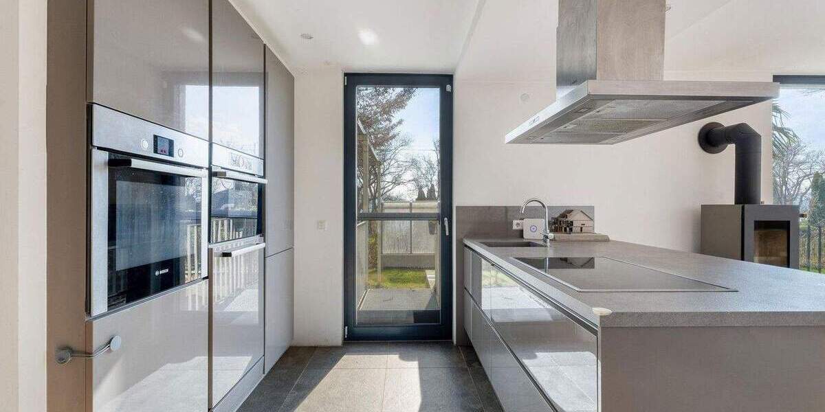 Doppelhaushälfte Allensbach - 6 Zimmer, 210 m&sup2;, 1.595.000&euro; | Angebot:25953102