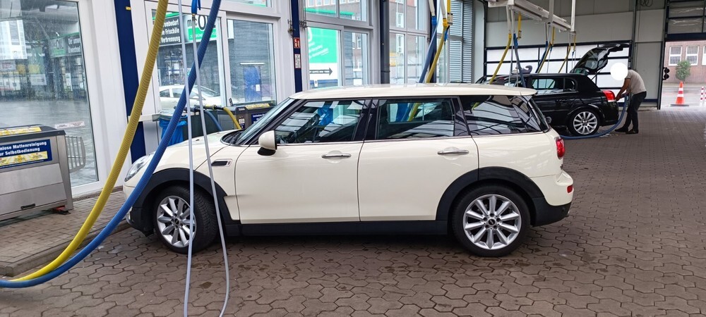 Mini Clubman 92.000 km 14.390 € Essen 45121