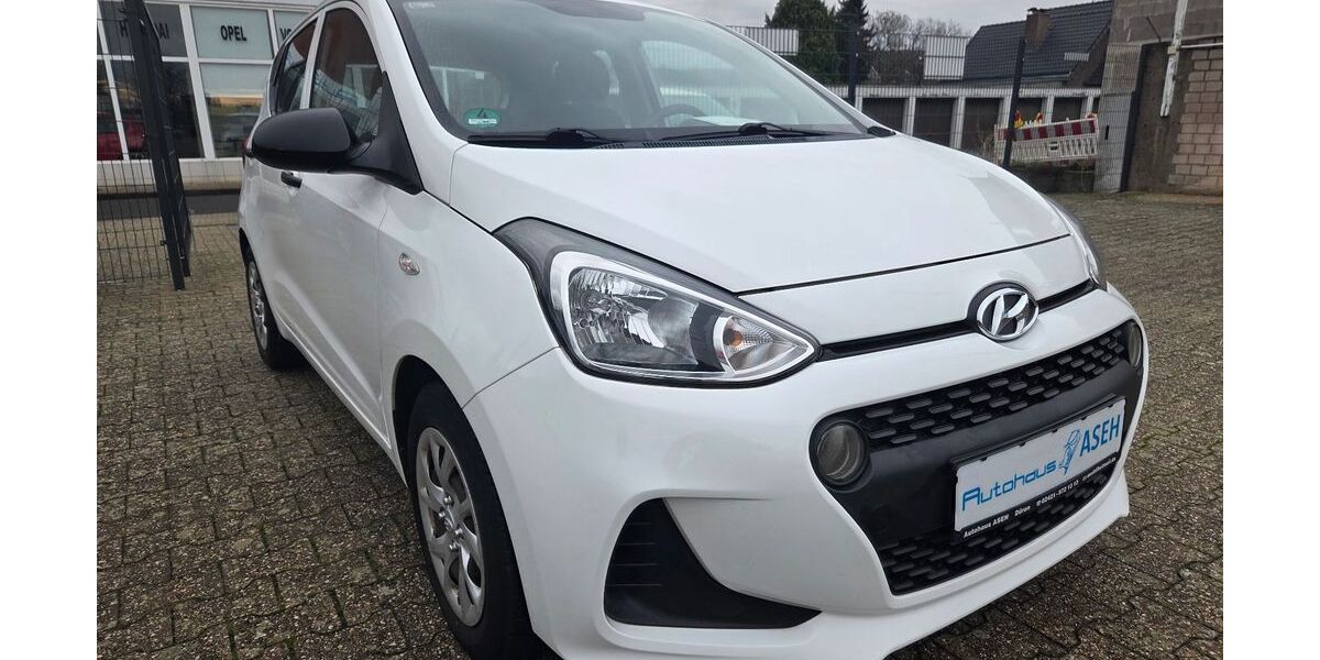 Hyundai i10 82.700 km 7.390 € Düren 52353