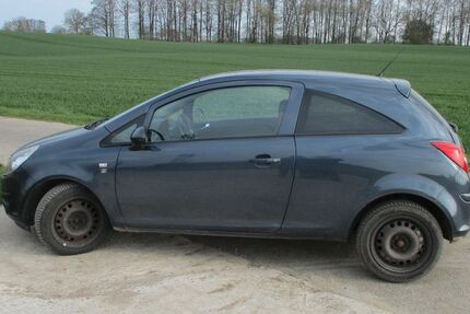 Opel Corsa 234.000 km 1.499 &euro; Grabau 23845
