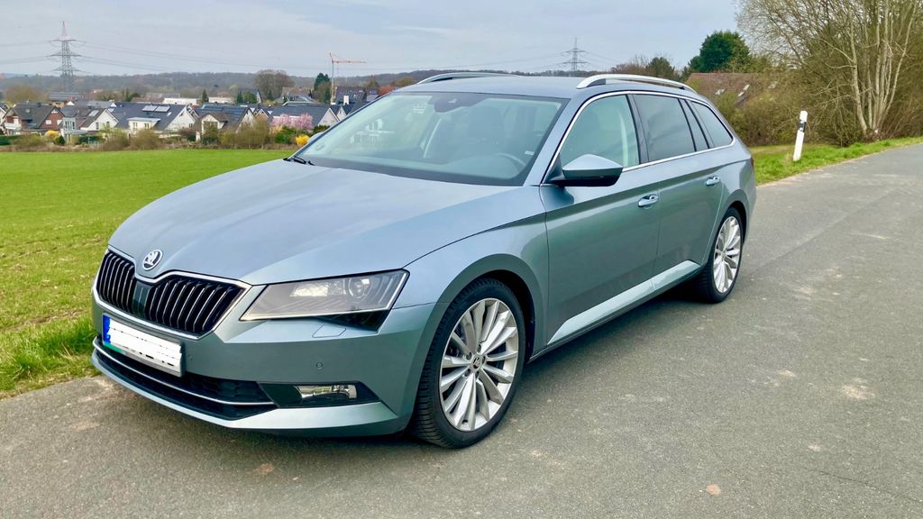 Skoda Superb 110.000 km 21.400 &euro; Bad Bergzabern 76887