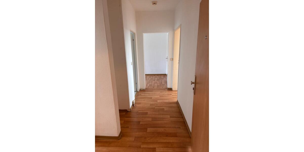Etagenwohnung Beeskow - 4 Zimmer, 73 m&sup2;, 600&euro; | Angebot:25081290
