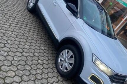 VW T-Roc 83.000 km 21.300 &euro; Wassenberg 41849