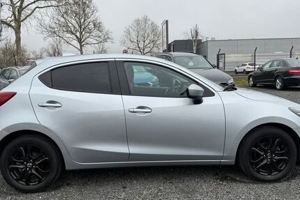 Mazda 2 77.000 km 12.500 &euro; Lollar 35457