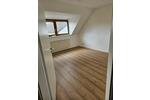 Dachgeschoßwohnung Regenstauf - 3 Zimmer, 92 m&sup2;, 900&euro; | Angebot:26033511