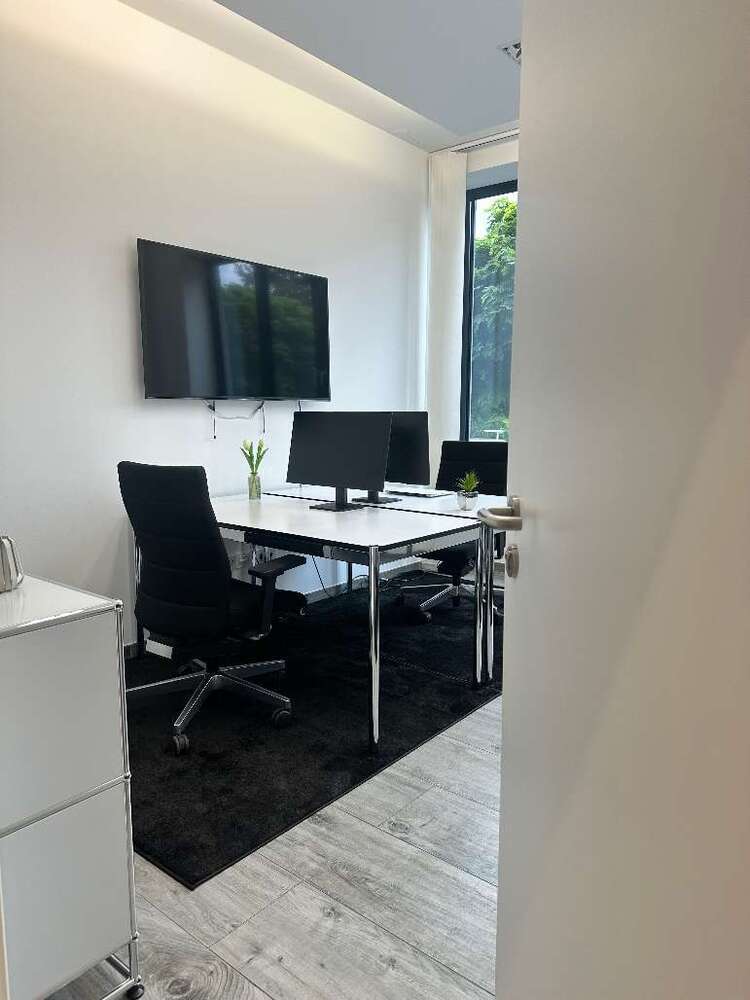 Büro in Grünwald 199 € 140 m²