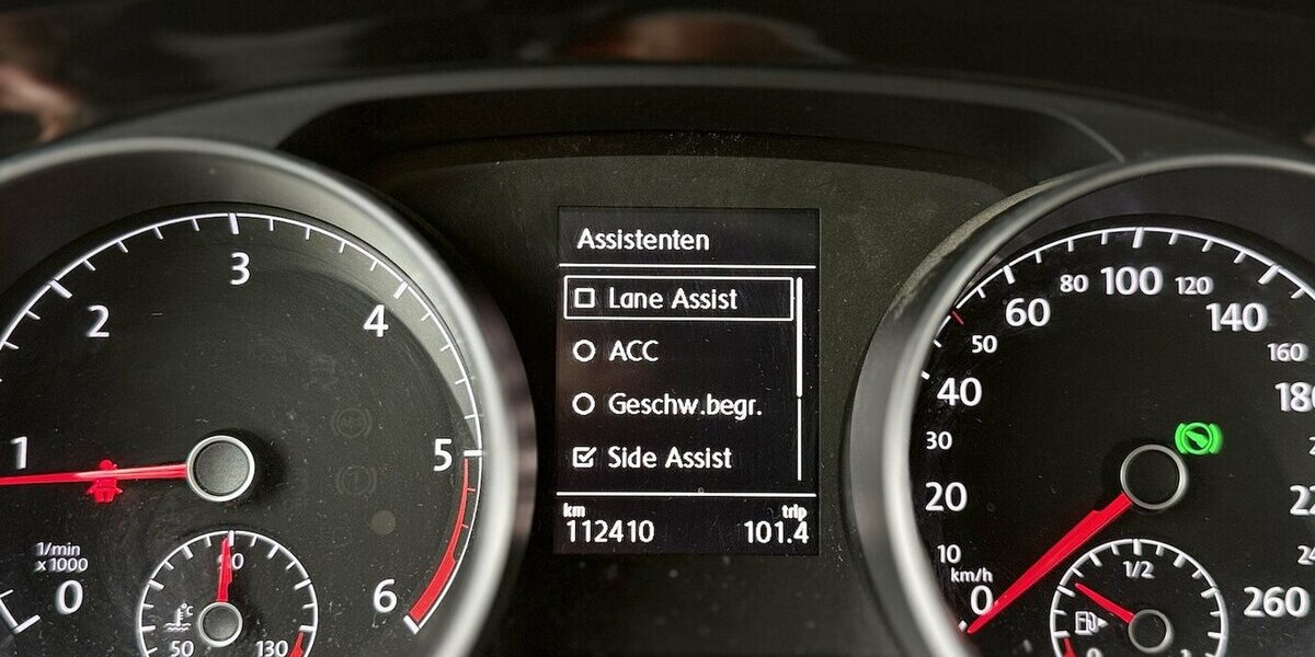 VW Touran 1.Hd / Automatik / AHK / 7 Sitze / Navi 110.000 km 23.490 &euro; Mönchengladbach 41066
