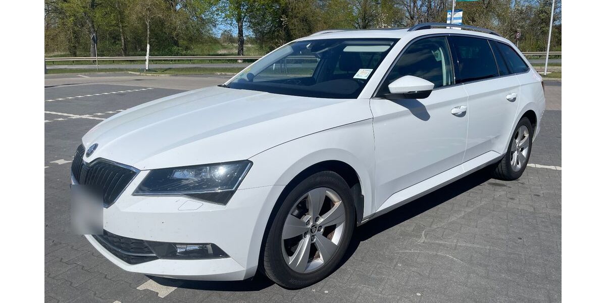 Skoda Superb 205.000 km 13.000 &euro; Golßen 15938