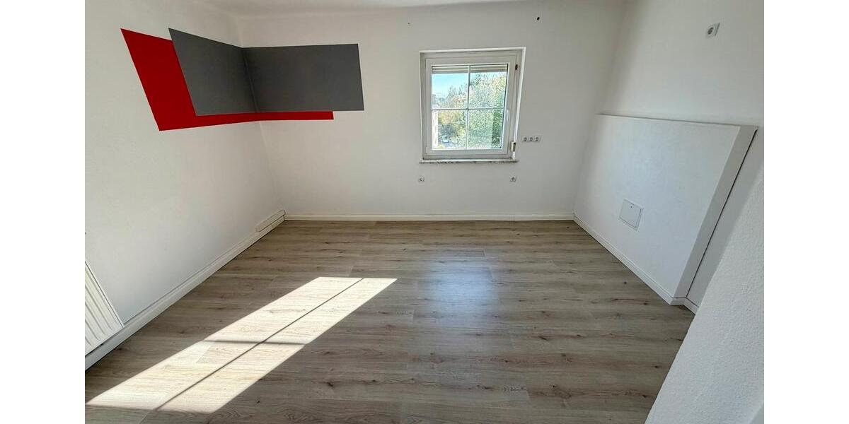 Etagenwohnung Hof Christiansreuth - 3 Zimmer, 75 m&sup2;, 749&euro; | Angebot:26380408