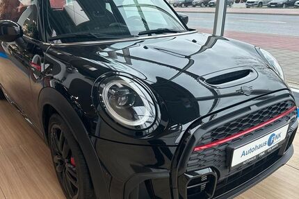 Mini John Cooper Works 54.970 km 26.900 &euro; Erlangen 91058