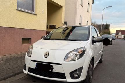 Renault Twingo 117.000 km 3.599 &euro; Aßlar 35614