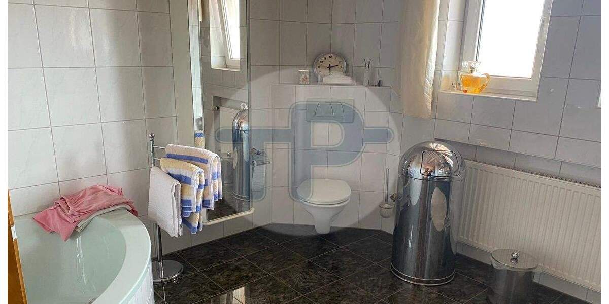 Einfamilienhaus Kirchberg i. Wald Kirchberg - 7 Zimmer, 205 m&sup2;, 590.000&euro; | Angebot:25703915