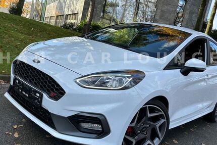 Ford Fiesta 111.000 km 14.900 € Nürnberg 90431