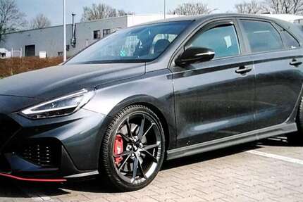 Hyundai i30 6.000 km 29.500 &euro; Rellingen 25462