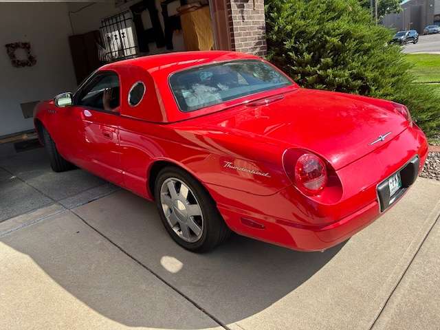 Ford Thunderbird 46.600 km 24.000 &euro; Hallerndorf 91352