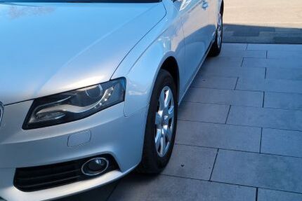 Audi A4 201.213 km 4.000 &euro; Köln 51107