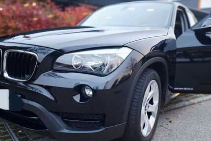 BMW X1 208.000 km 5.950 € Gilching 82205