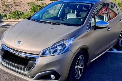 Peugeot 208 104.000 km 7.000 &euro; Veitshöchheim 97209