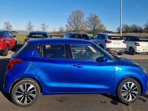 Suzuki Swift 1.2 Dualjet Hybrid Club 36.240 km 12.450 &euro; Obrigheim-Asbach 74847