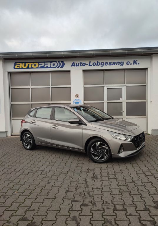 i20