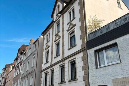 AltbauWohnung im Herzen von Elsey zu verkaufen