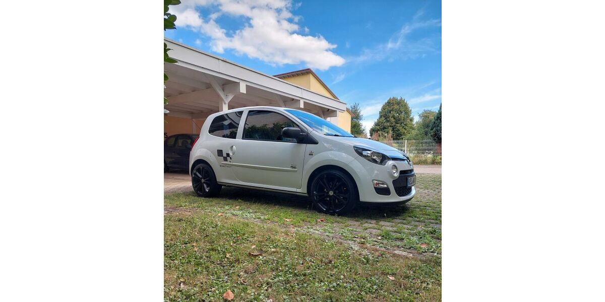 Renault Twingo 62.000 km 6.250 &euro; Kehl 77694