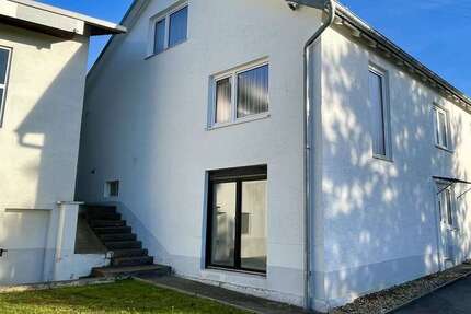 Haus Kelheim - 4 Zimmer, 90 m&sup2;, 390.000&euro; | Angebot:25193578