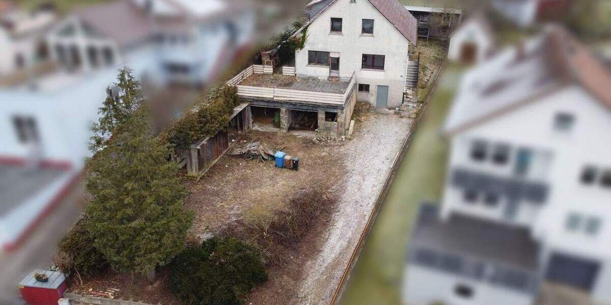 Einfamilienhaus Burkardroth Wollbach - 7 Zimmer, 140 m&sup2;, 99.000&euro; | Angebot:24276950