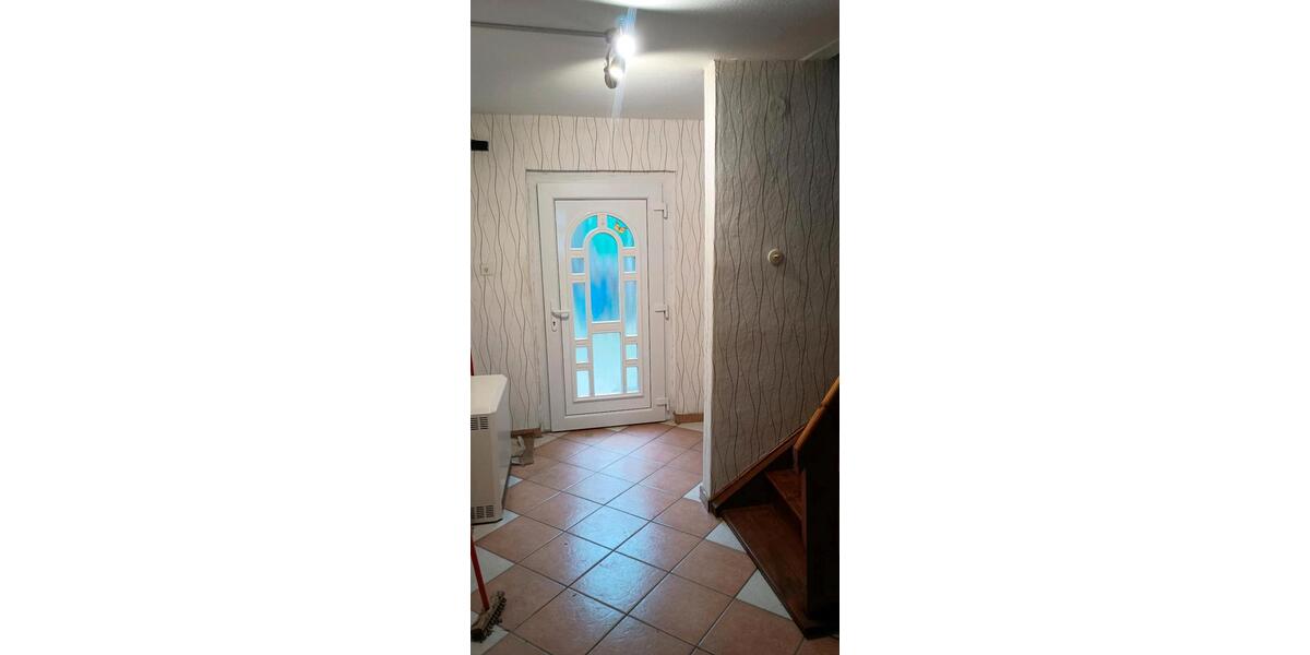 Einfamilienhaus Artern - 6 Zimmer, 120 m&sup2;, 600&euro; | Angebot:26404817