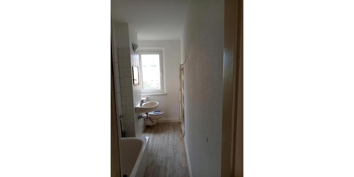 Etagenwohnung Quedlinburg - 3 Zimmer, 60 m&sup2;, 50.000&euro; | Angebot:27285589