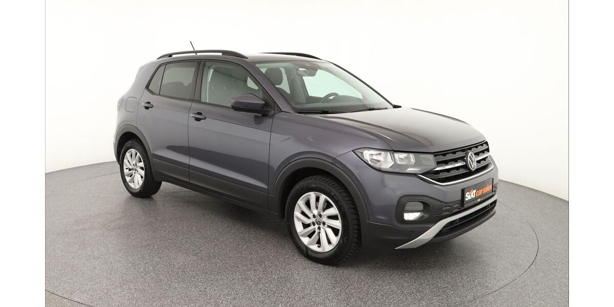 VW T-Cross 81.642 km 16.220 € Garching 85748