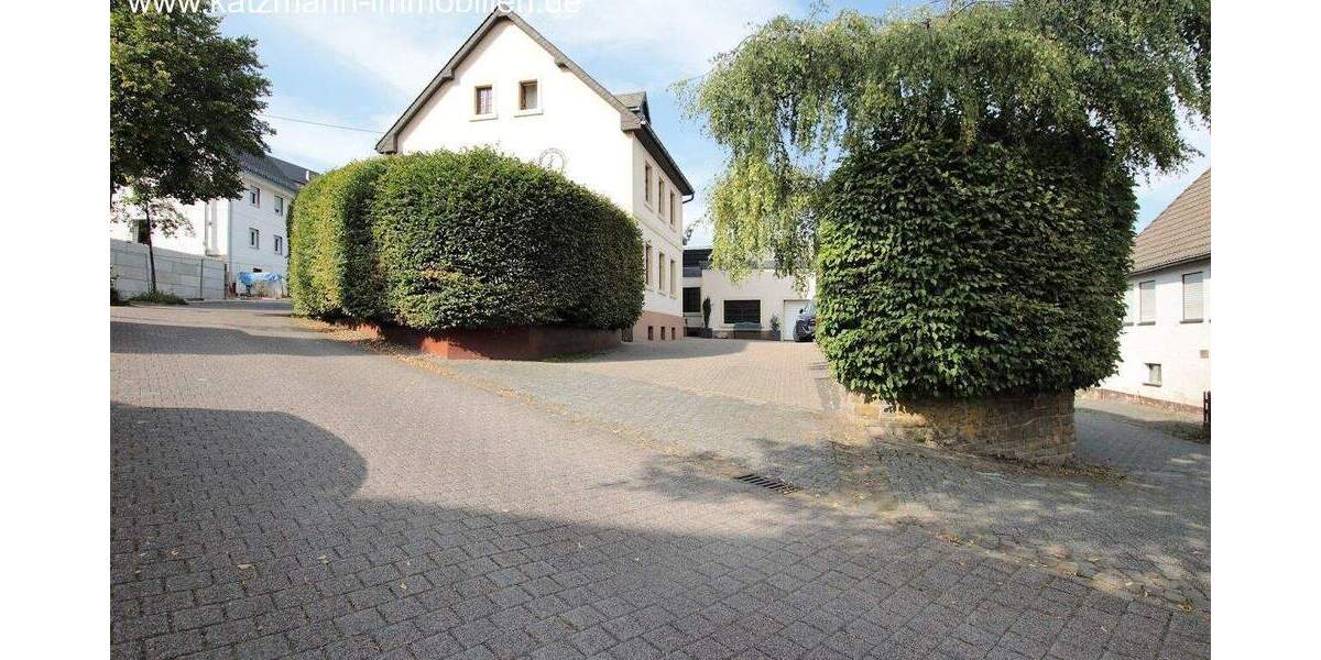 Gewerbeobjekt Nettersheim - 7 Zimmer, 142 m&sup2;, 495.000&euro; | Angebot:24794954