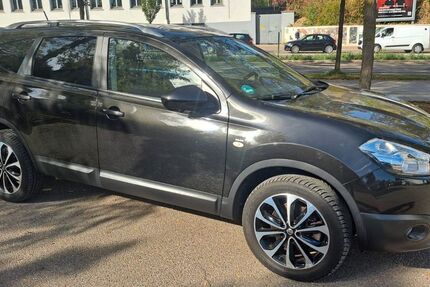Nissan Qashqai 111.000 km 8.300 &euro; Augsburg 86156