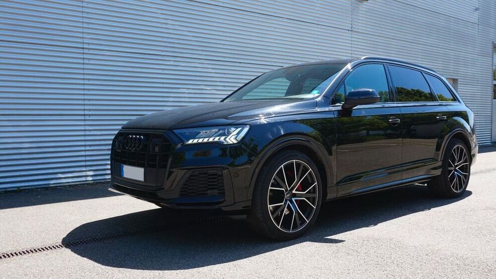 Q7