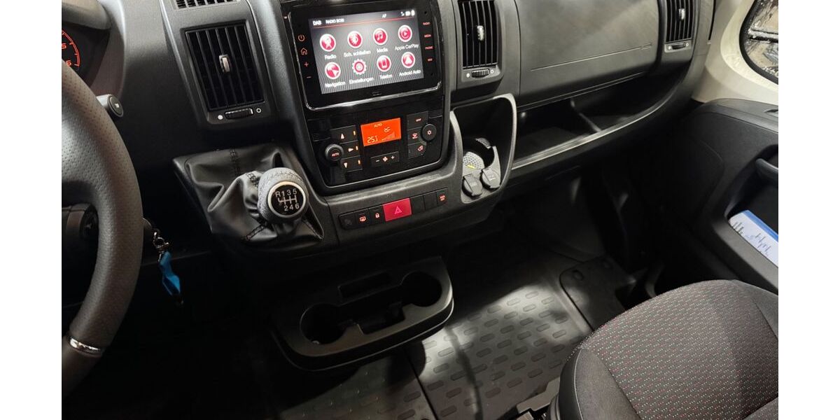 Peugeot Boxer 1.267 km 27.999 &euro; Nidda 63667