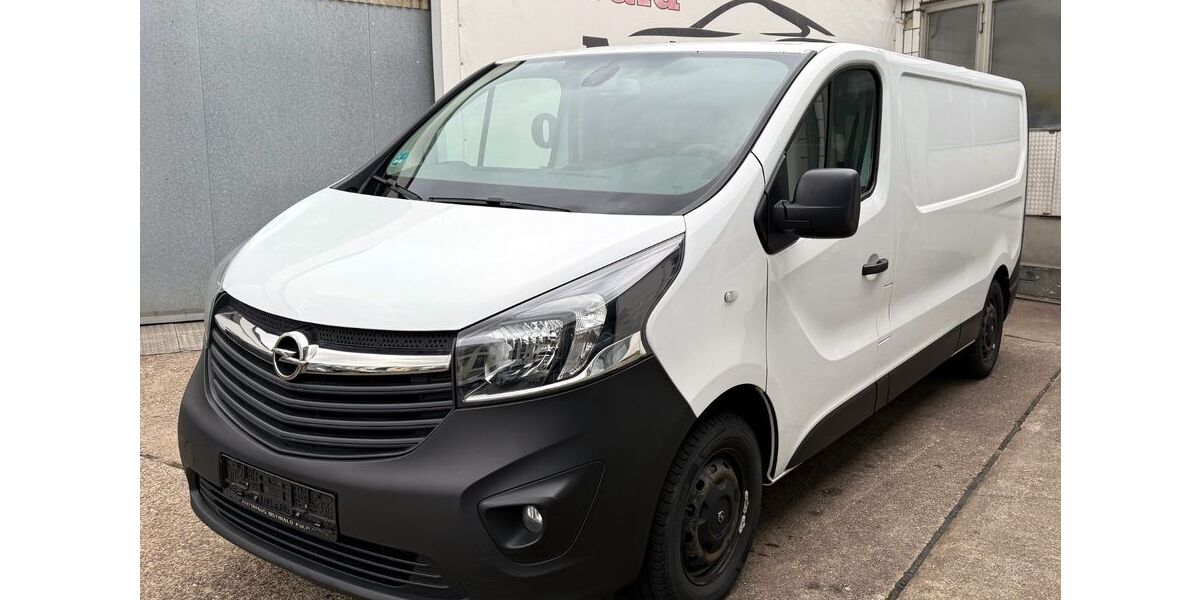 Opel Vivaro 151.000 km 10.990 &euro; Köln 51065