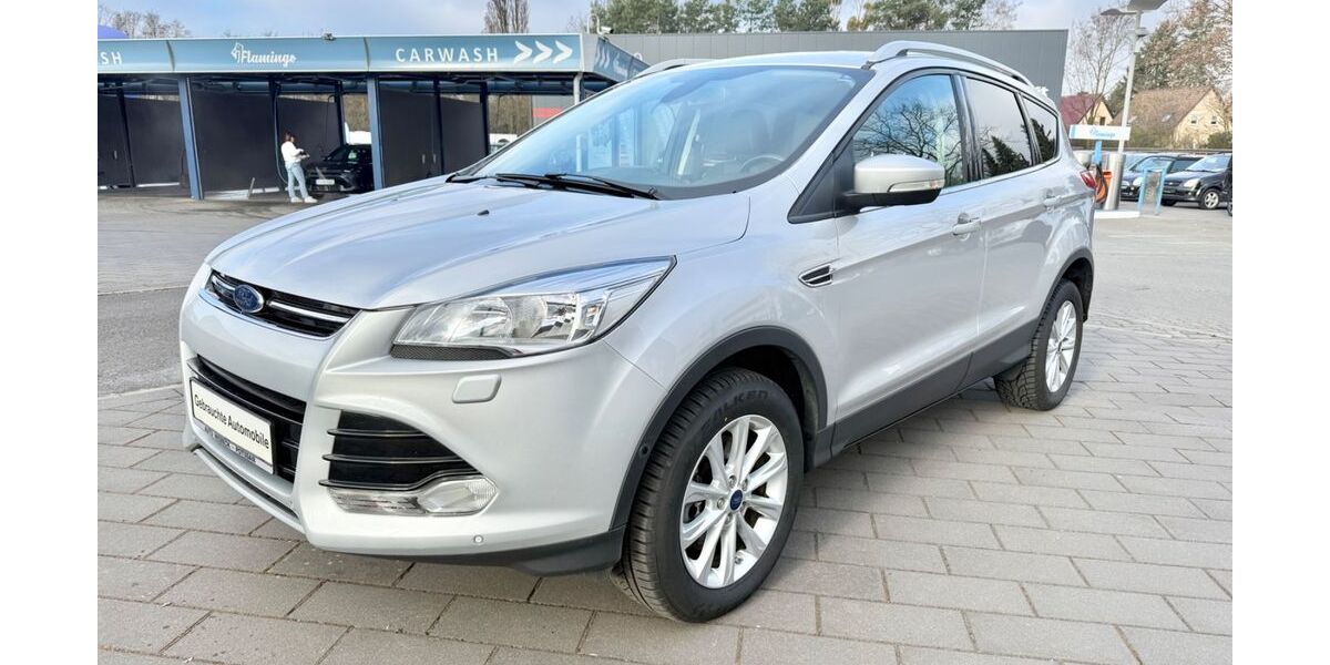 Ford Kuga 152.000 km 10.999 &euro; Potsdam 14480