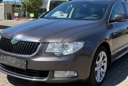 Skoda Superb 419.752 km 3.990 &euro; Göttingen 37081