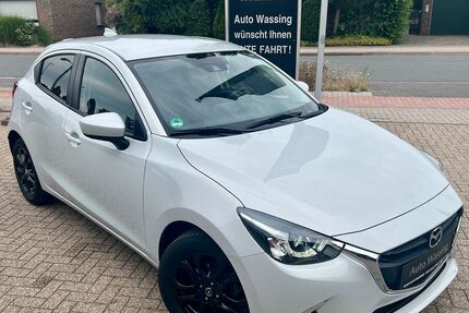 Mazda 2 58.221 km 12.900 &euro; Ahaus 48683