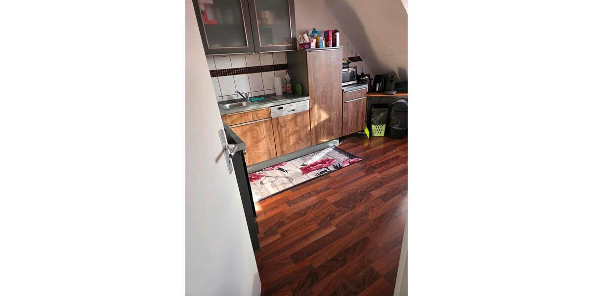 Dachgeschoßwohnung Neunkirchen - 2 Zimmer, 75 m&sup2;, 550&euro; | Angebot:26402569