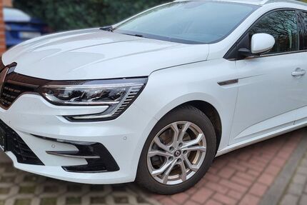 Renault Megane E-TECH 61.700 km 18.000 &euro; Hude 27798