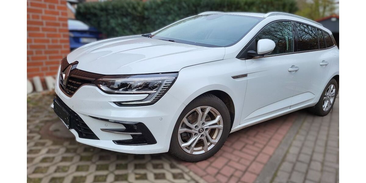 Renault Megane E-TECH 61.700 km 18.500 &euro; Hude 27798