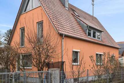 Haus Gersthofen - 9 Zimmer, 222 m&sup2;, 948.000&euro; | Angebot:26080312